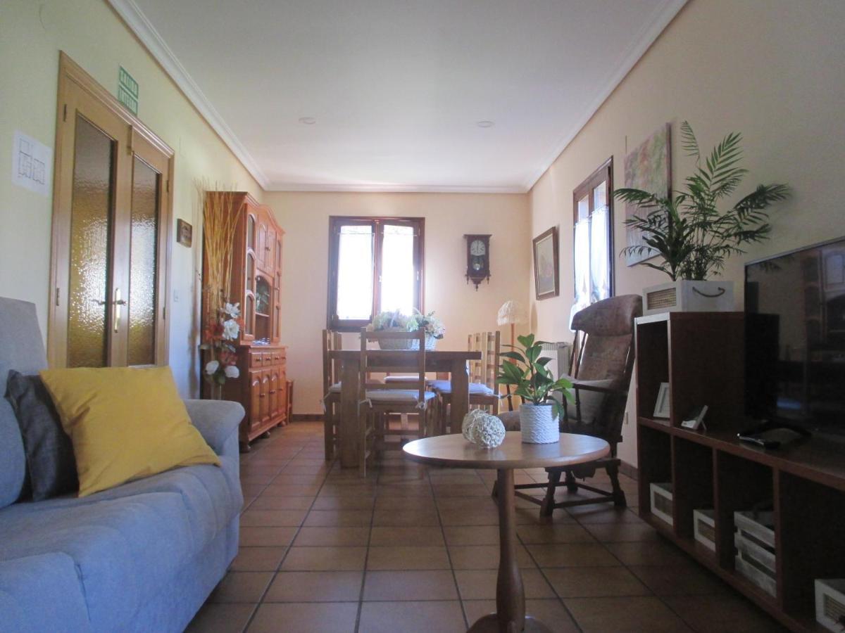 Lopenea Villa Garzáin Buitenkant foto