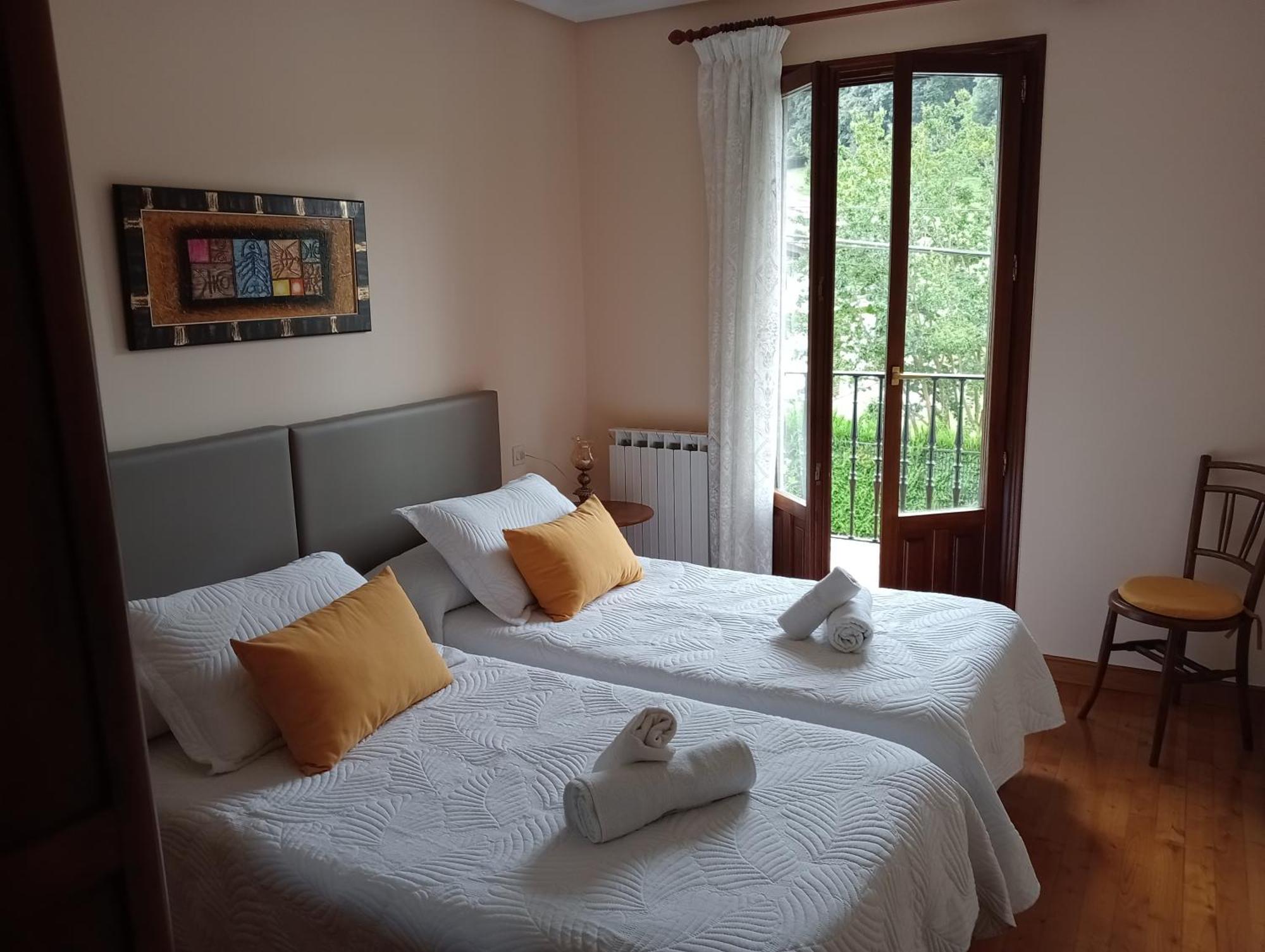 Lopenea Villa Garzáin Buitenkant foto